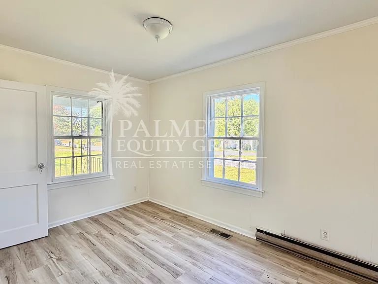 1512 Andover Ave — Photo 8