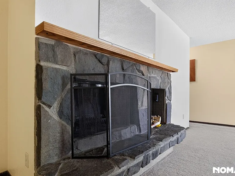 8317 Jewel Lake Rd #B — Photo 20