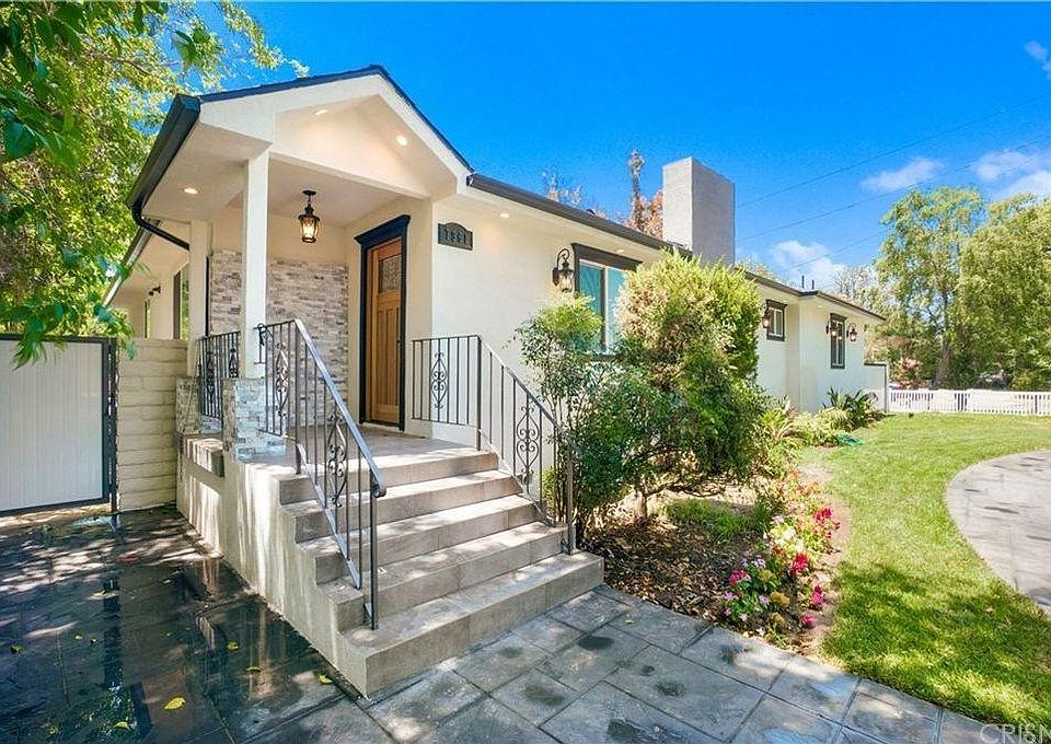 1st image of 7961 Genesta Ave