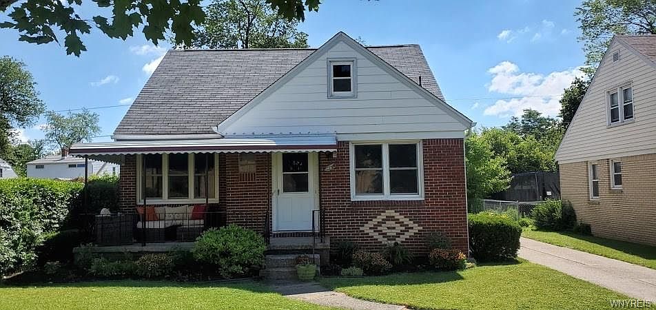 1st image of 125 Foisset Ave