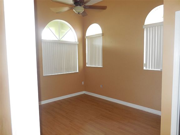 3rd image of 1137 NE 41st Ave #111