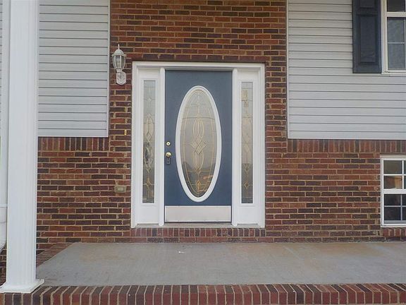 5th image of 547 Keene Cir