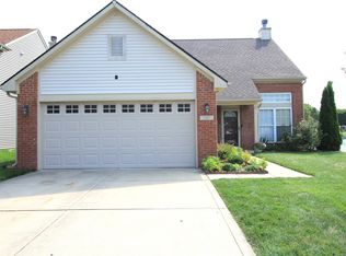 2399 Longleaf Dr, Greenwood, IN 46143
