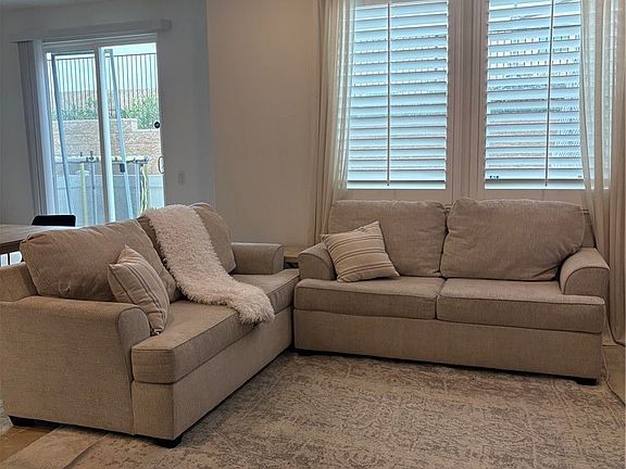 5th image of 36351 Elizabeth Ln #40106