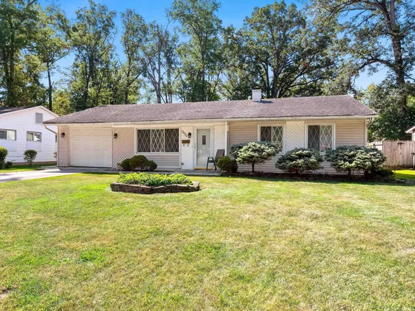2420 Drexel Ave, Fort Wayne, IN 46806