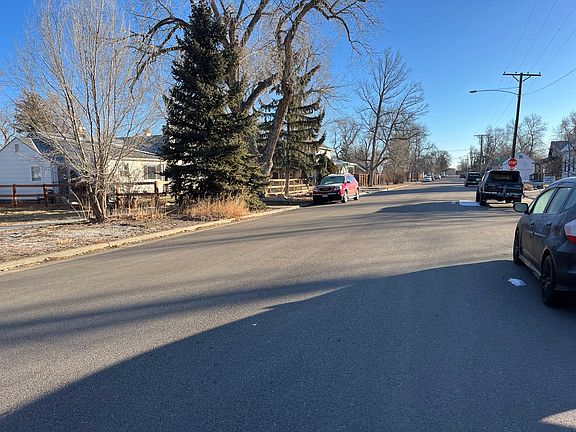 4th image of 652 Lake Ave