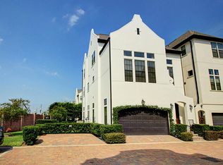 9948 Woodwind Ln S, Houston, TX 77025