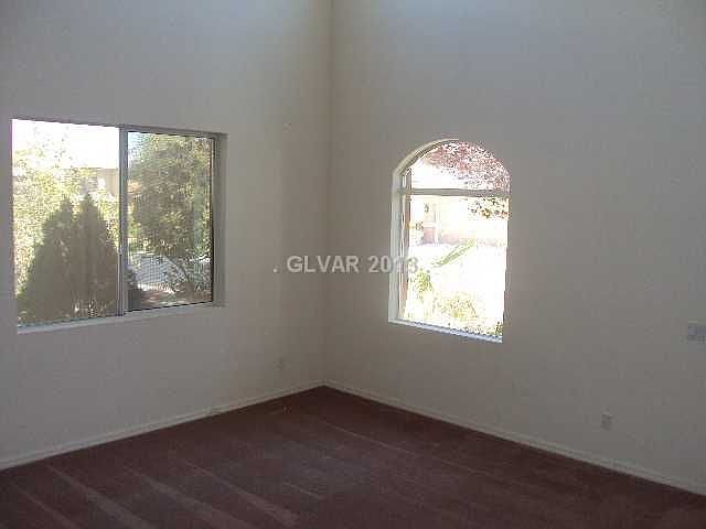 1st image of 7732 Villa De La Paz Ave