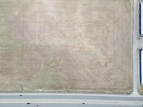3rd image of 12XX S Fairview Heights Rd