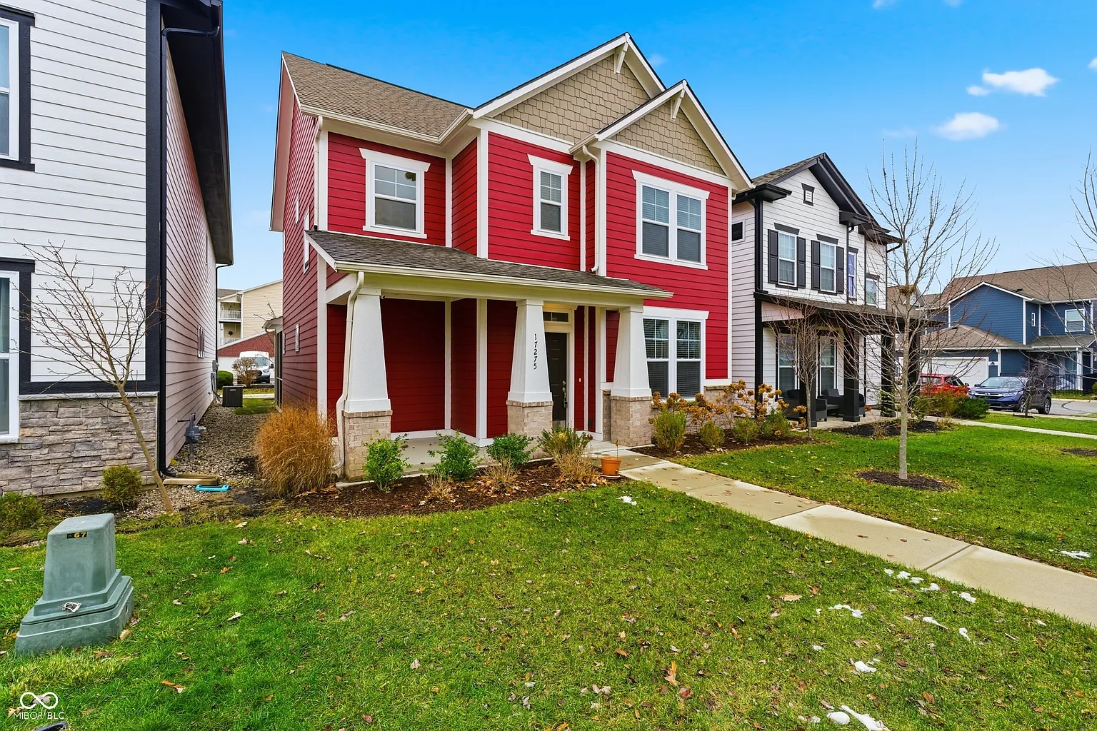 17275 Dovehouse Ln photo 1