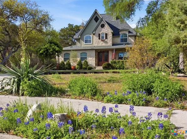 108 Quarry Crest Cir, San Marcos, TX 78666