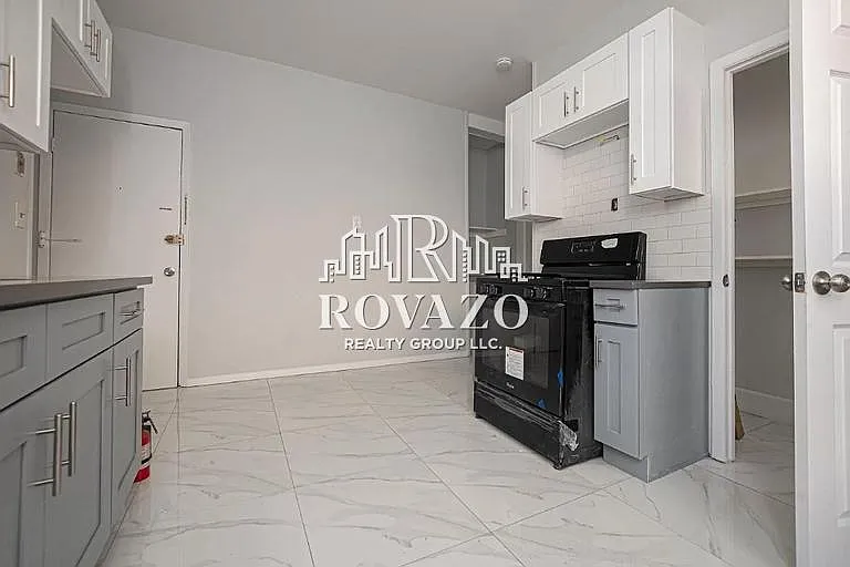20 Ellis Ave #2A — Photo 2