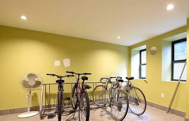 Rented by Cityside Rentals Corp | media 8