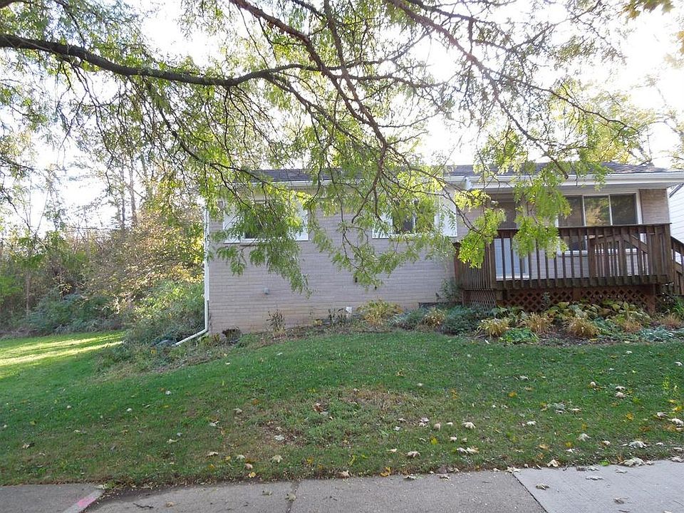 1st image of 2115 Winewood Ave