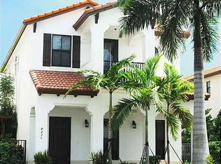 8431 NW 38th St, Cooper City, FL 33024