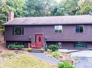 9 Sargent Ln, Franklin, MA 02038