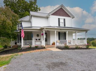 420 Fort Springs Rd, Sinks Grove, WV 24976