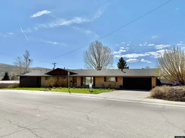 822 Moose St, Kemmerer, WY 83101