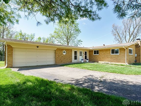 2nd image of 506 Wilson Park Dr
