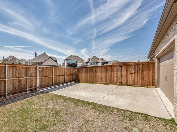 2nd image of 12457 Lost Valley Dr