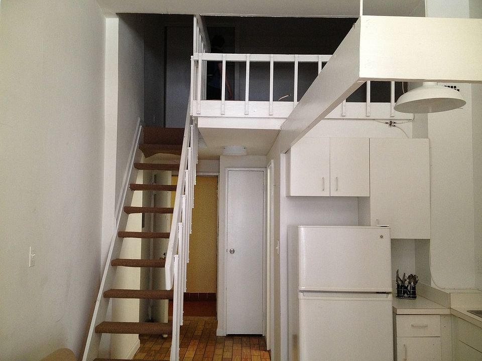 2nd image of 33 Gold St APT 108