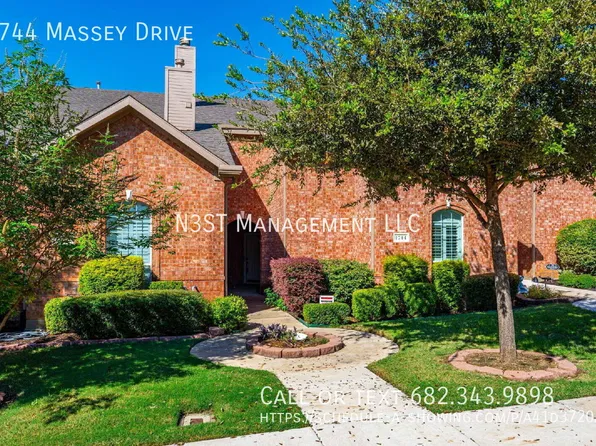 1744 Massey Dr, Lewisville, TX 75067