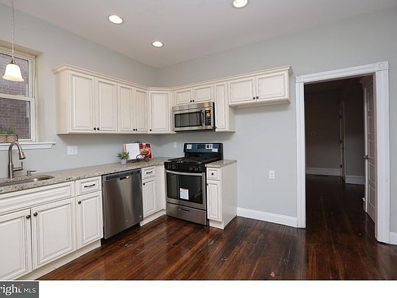2nd image of 232 E Fornance St