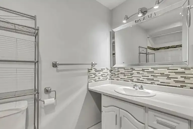 1535 Saint Georges Ave #5 — Photo 11