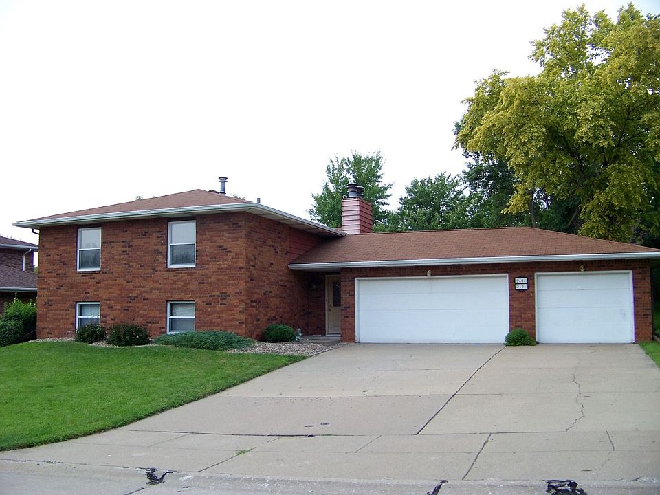 1st image of 2604 E 50th St #2606