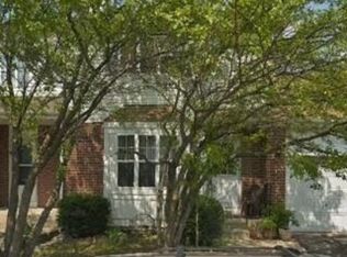 515 Willow Ct, Romeoville, IL 60446