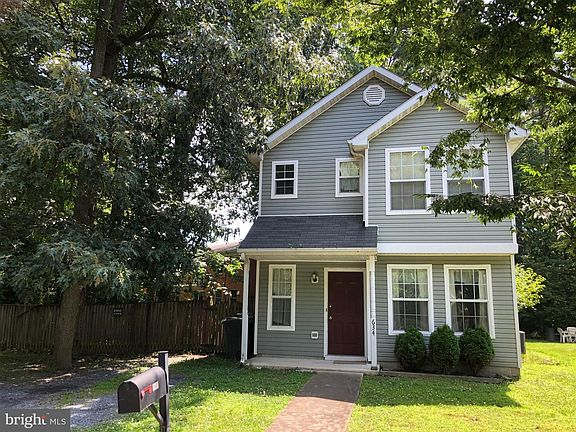 2nd image of 634 Hollyday St