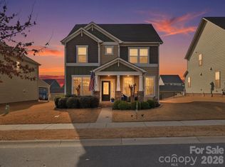 4020 Silverwood Dr, Waxhaw, NC 28173