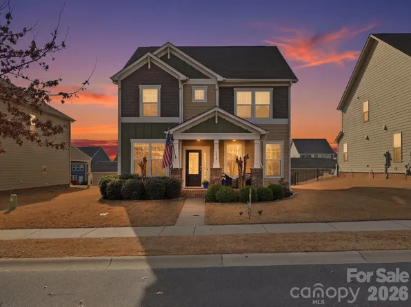 4020 Silverwood Dr, Waxhaw, NC 28173