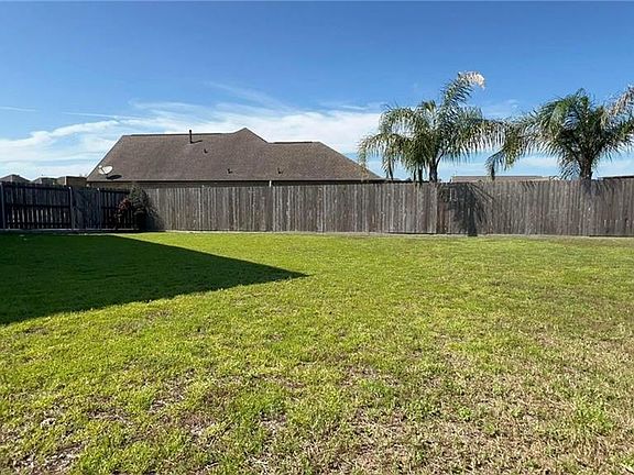 3rd image of 2660 Ville Platte Ct
