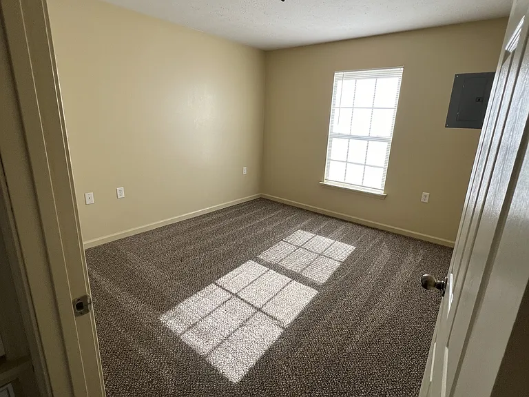 1304 N Lincoln Ave #6 — Photo 9