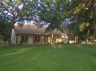 170 Oak Valley Dr, Fredericksburg, TX 78624