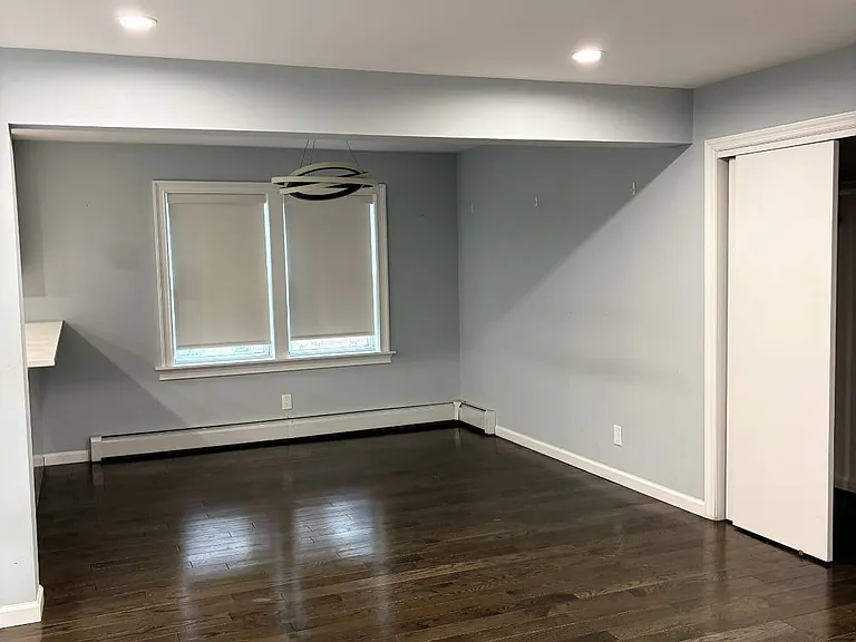 5240 Leith Pl — Photo 8