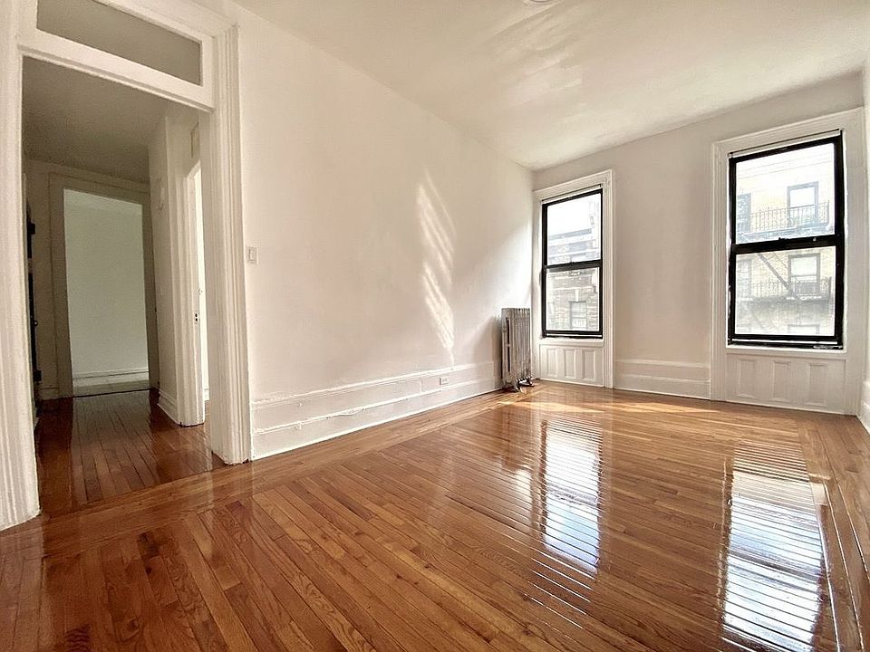1st image of 960 Amsterdam Ave #15