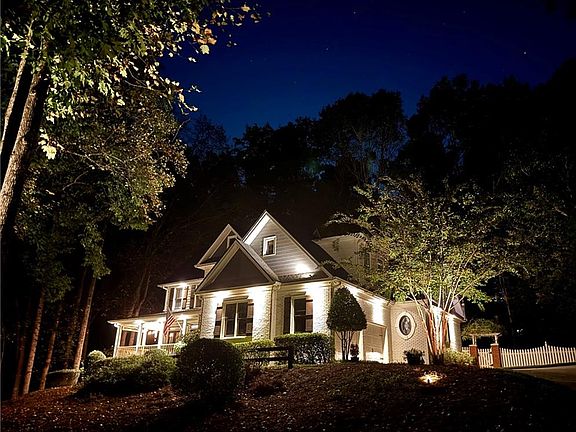 3rd image of 3280 Kates Way