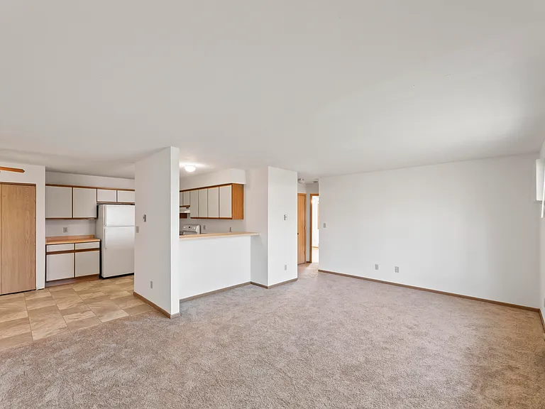 203 E Lake Park Pl #5 — Photo 8