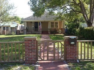 6651 Stewart Ave N, Saint Petersburg, FL 33702