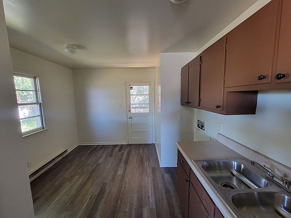2nd image of 518 W Florida St #B