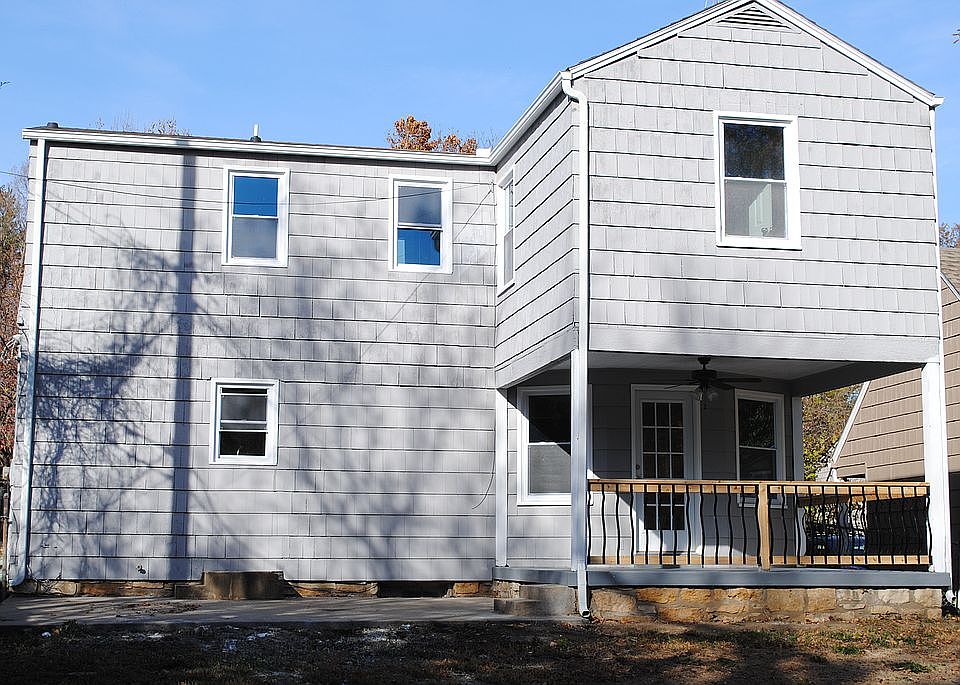 coverd porch and patio