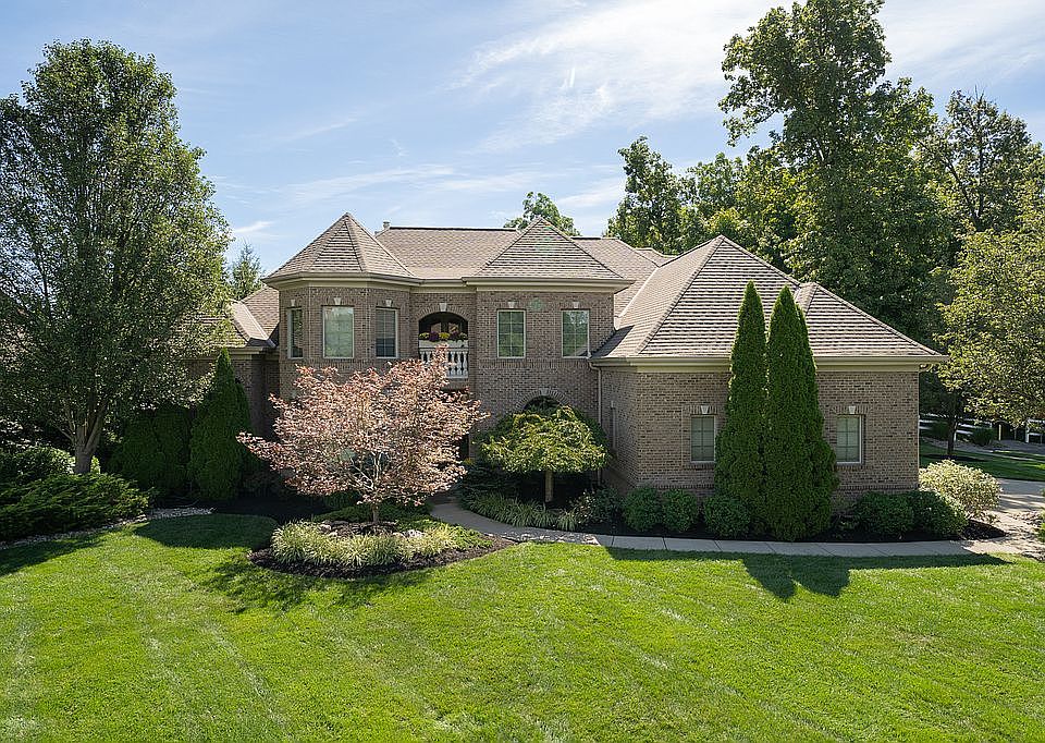 1st image of 9787 Farmstead Dr