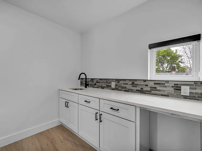 1831 Brevier Ave #4 — Photo 14