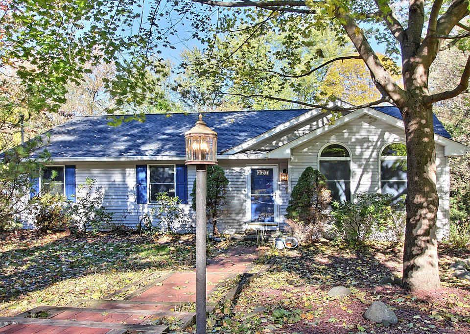 1st image of 728 Clermont Ave