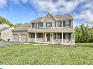 289 Pathfinder Dr, Birdsboro, PA 19508