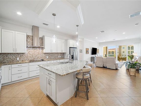 4th image of 21530 Strada Nuova CIR #314