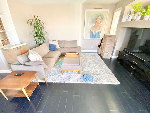 5th image of 7555 Engleberg Ave
