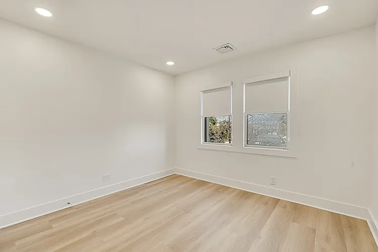 1001 Norwood Ave #2 — Photo 6